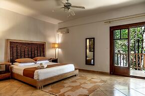 Porto Koufo Resort