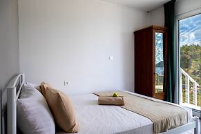 Porto Koufo Resort