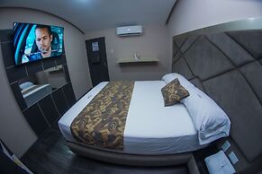 Hotel ByHours Astor
