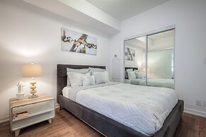 Lavish Suites