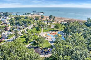 Park Bungalow #4 - Seacliff Beach Suites