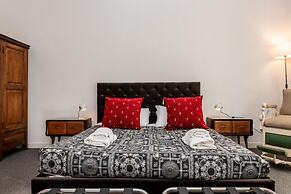 Babuino Luxury - Large Apartment Spanish Steps