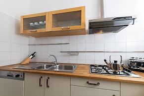 Babuino Luxury - Large Apartment Spanish Steps