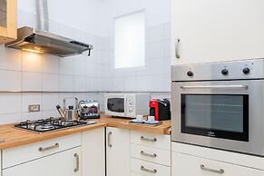 Babuino Luxury - Large Apartment Spanish Steps