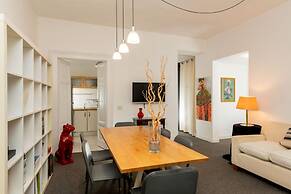 Babuino Luxury - Large Apartment Spanish Steps