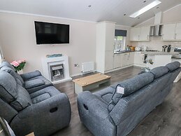 Dono's Lodge