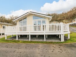Dono's Lodge
