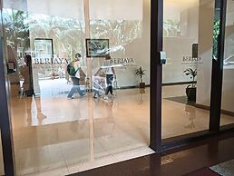 KL TIMES SQUARE SERVICE RESIDENCIES