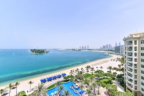 Shoreline Beachfront Luxury Palm