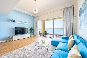 Shoreline Beachfront Luxury Palm