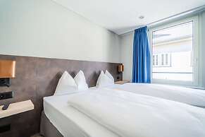 The Guesthouse by the Hey Hotel