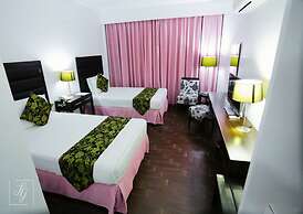 Fiesta Garden Hotel