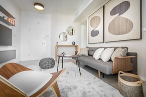 High End & Design with Balcony