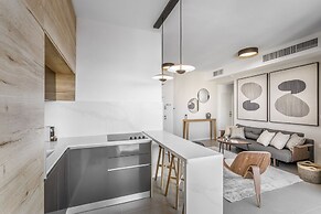 High End & Design with Balcony