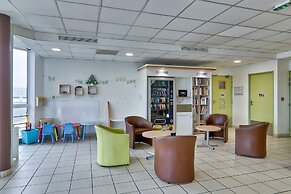 B&B HOTEL Montluçon Saint-Victor