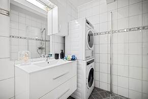 Holmboe Apartment
