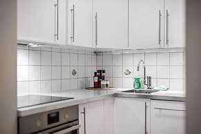 Holmboe Apartment