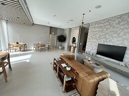 The Grand 1306