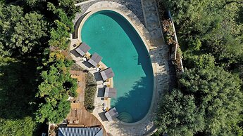 Alissachni SeaSide Hotel
