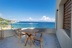 Alissachni SeaSide Hotel