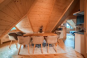 Rich Witch Villa&SPA