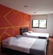 Hotel Bulerias 33