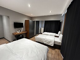 Bademi Hotel