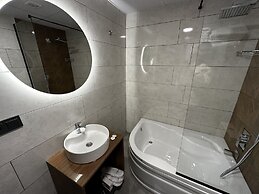 Bademi Hotel