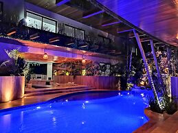 Menesse Tulum by Spot Rentals