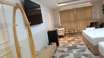 Sky Hotel