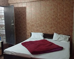 Goroomgo Anand Guest House Mathura