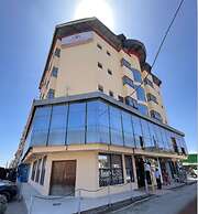 Levana Hotel