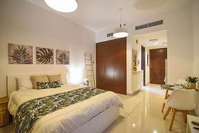 GreenFuture - Contemporary Studio Amidst Top Places in JVC