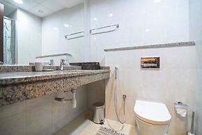 GreenFuture - Contemporary Studio Amidst Top Places in JVC
