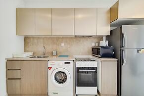 GreenFuture - Downtown View, High Rise Luxurious Studio