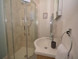Merritt guest house