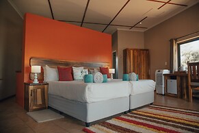 Africa Awaits Lodge