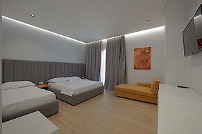 Sea & Sand Hotel