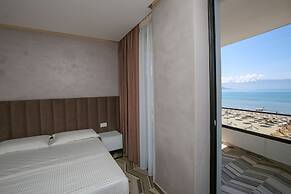 Sea & Sand Hotel
