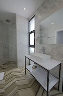 Sea & Sand Hotel