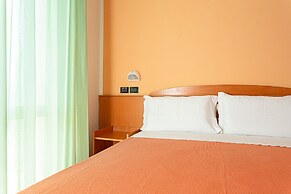 Little Hotel