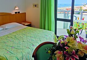 Little Hotel
