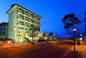 Little Hotel