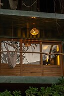 Cocos Hotel