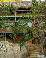 Cocos Hotel