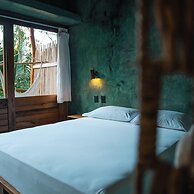 Cocos Hotel