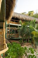 Cocos Hotel