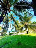 Mambo Beach Villas