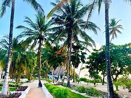 Mambo Beach Villas