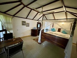 Mambo Beach Villas